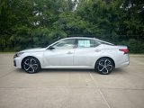 Used 2023 Nissan Altima 2.5 SR image 2