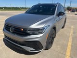 Used 2023 Volkswagen Tiguan SE R-Line image 3