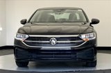 Certified 2024 Volkswagen Jetta SE w/ Panoramic Sunroof Package image 3