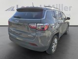Used 2023 Jeep Compass Latitude image 4