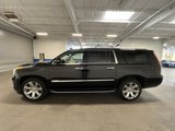 Used 2019 Cadillac Escalade ESV Premium Luxury image 6