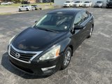 Used 2015 Nissan Altima 2.5 S w/ Sport Value Package image 4