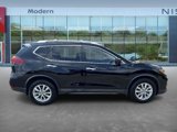 Used 2018 Nissan Rogue SV w/ Premium Package image 4