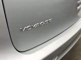 Used 2022 Chrysler Voyager LX image 5