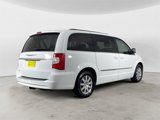 Used 2014 Chrysler Town & Country Touring image 5
