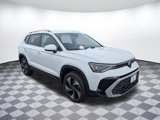 New 2025 Volkswagen Taos SE image 2