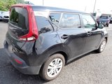 Used 2022 Kia Soul LX image 5