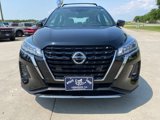 Used 2021 Nissan Kicks SR w/ SR Premium Package image 2