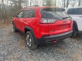 Used 2019 Jeep Cherokee Trailhawk image 3