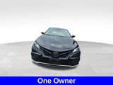 Used 2022 Toyota Camry XSE image 3