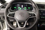 Used 2022 Volkswagen Tiguan SE R-Line image 3