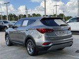 Used 2017 Hyundai Santa Fe Sport image 2