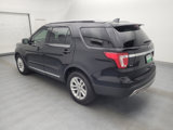 Used 2017 Ford Explorer XLT image 3