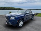 Used 2023 Nissan Frontier SV image 3