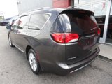 Used 2017 Chrysler Pacifica Touring-L Plus image 6