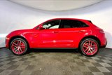 Certified 2022 Porsche Macan S image 2