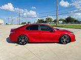 Used 2019 Toyota Camry L image 4
