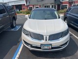 Used 2016 Lincoln MKX Reserve w/ Luxury Package image 2