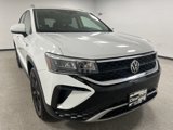 Used 2022 Volkswagen Taos SE image 2