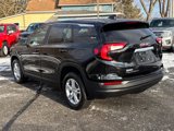 Used 2024 GMC Terrain SLE image 4