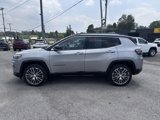 Used 2022 Jeep Compass Limited w/ Elite Group image 2