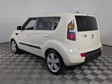 Used 2010 Kia Soul ! image 5