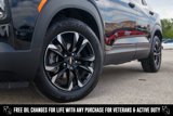 Used 2022 Chevrolet TrailBlazer LT image 3