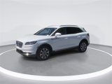 Used 2022 Lincoln Nautilus FWD w/ Premium Package image 3