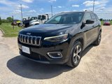 Used 2019 Jeep Cherokee Limited image 2