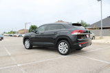 Used 2021 Volkswagen Atlas Cross Sport SE image 5