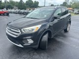 Used 2017 Ford Escape Titanium image 2