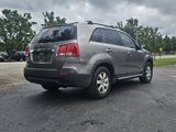 Used 2012 Kia Sorento LX w/ Convenience Pkg image 4