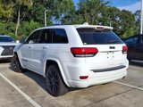 Used 2019 Jeep Grand Cherokee Altitude image 2
