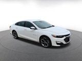 Used 2024 Chevrolet Malibu LT image 2