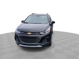Certified 2020 Chevrolet Trax LT w/ LT Convenience Package image 3