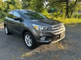 Used 2017 Ford Escape SE image 3