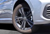 Certified 2024 Volkswagen Jetta SE w/ Panoramic Sunroof Package image 3
