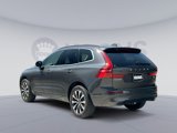 Certified 2023 Volvo XC60 B5 Core w/ Climate Package image 4