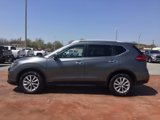 Used 2017 Nissan Rogue SV image 2