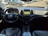 Used 2019 Jeep Cherokee Trailhawk image 6