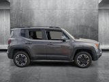 Used 2016 Jeep Renegade Trailhawk w/ Premium Trailhawk Package image 4