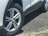 New 2025 Nissan Kicks Play S image 3