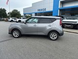 Used 2022 Kia Soul LX w/ Technology Package image 2