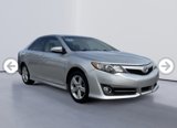 Used 2013 Toyota Camry SE image 4