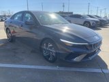 New 2025 Hyundai Elantra SEL image 3