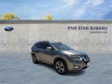 Used 2017 Nissan Rogue SL image 2