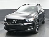 Used 2021 Volvo XC40 T5 R-Design image 3