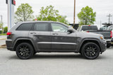 Used 2021 Jeep Grand Cherokee Laredo X image 3