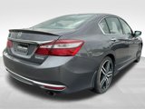 Used 2017 Honda Accord Sport Special Edition image 5