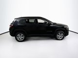 Used 2022 Jeep Compass Latitude w/ Convenience Group image 4